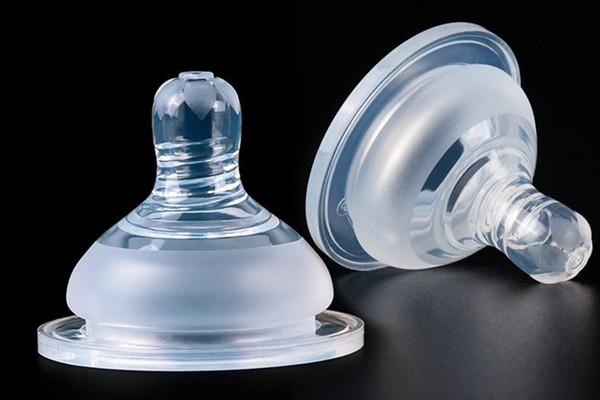 奶嘴能用開水煮嗎 奶嘴應(yīng)該怎么消毒 奶嘴能用開水煮嗎 奶嘴應(yīng)該怎么消毒