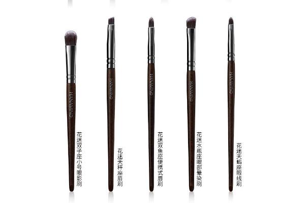 眼影刷的種類和使用方法 眼影刷什么牌子好用 眼影刷的種類和使用方法 眼影刷什么牌子好用
