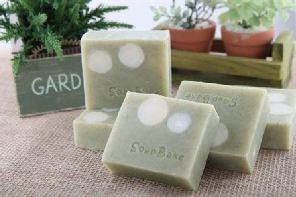 手工皂一般放置多久可以用 手工皂為什么要放置一段時(shí)間 手工皂一般放置多久可以用 手工皂為什么要放置一段時(shí)間