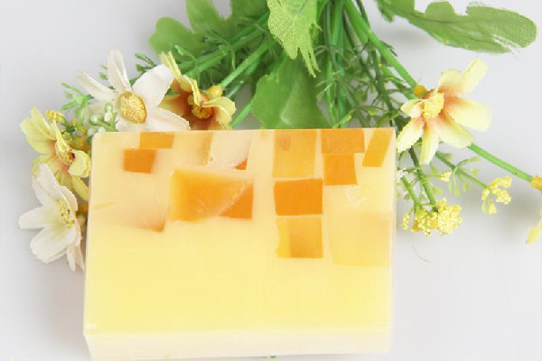 手工皂發(fā)霉了還能用嗎 手工皂變質(zhì)什么樣 手工皂發(fā)霉了還能用嗎 手工皂變質(zhì)什么樣