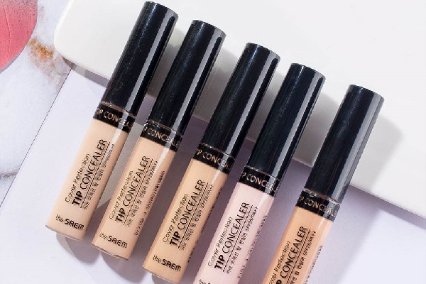 遮瑕液用美妝蛋還是遮瑕刷 遮瑕液用什么涂開 遮瑕液用美妝蛋還是遮瑕刷 遮瑕液用什么涂開