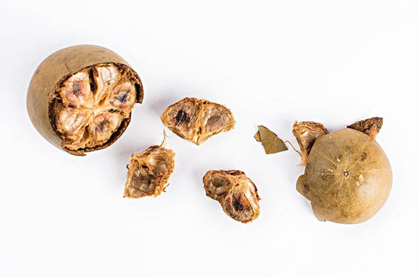 羅漢果泡水一次放多少合適 羅漢果泡水是用開水嗎 羅漢果泡水一次放多少合適 羅漢果泡水是用開水嗎