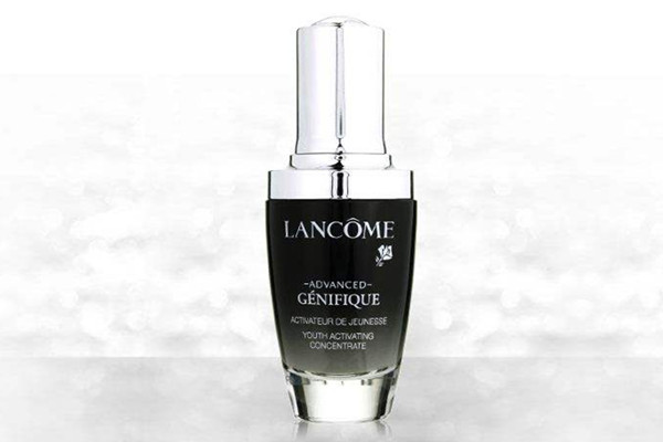 肌底液能否單獨(dú)使用 肌底液是用在水之后嗎 肌底液能否單獨(dú)使用 肌底液是用在水之后嗎