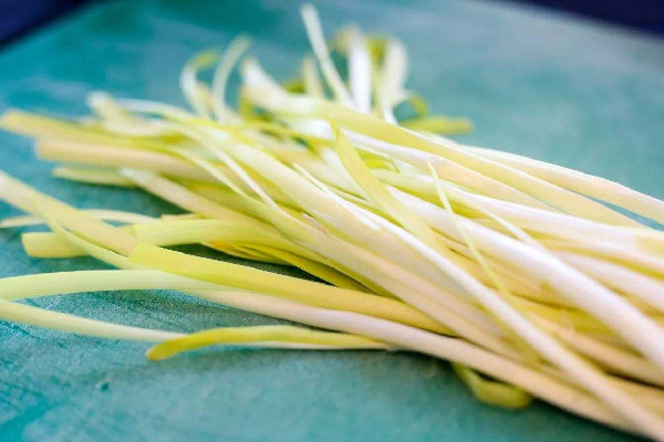 韭黃的功效和作用 韭黃可以壯陽嗎 韭黃的功效和作用 韭黃可以壯陽嗎