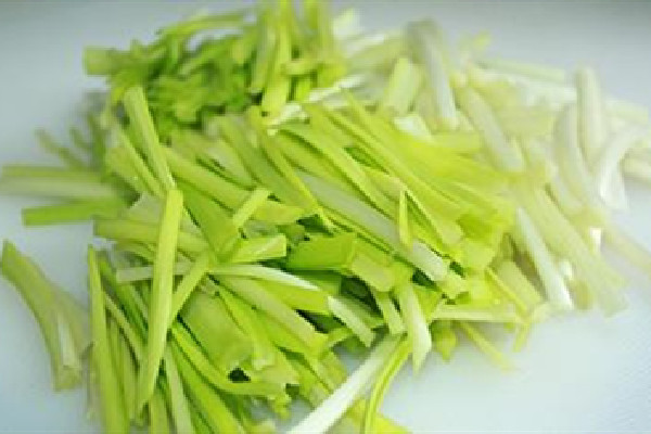 韭黃可以包餃子嗎 韭黃怎么做好吃 韭黃可以包餃子嗎 韭黃怎么做好吃