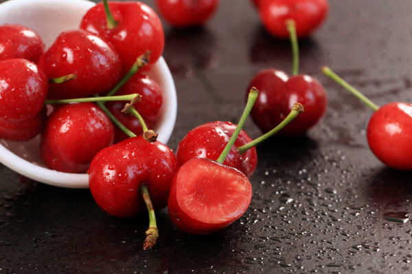 櫻桃的糖分高不高 櫻桃糖尿病人可以吃嗎 櫻桃的糖分高不高 櫻桃糖尿病人可以吃嗎