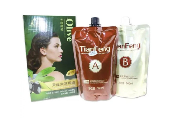 焗油和染發(fā)的區(qū)別 焗油和染發(fā)哪個危害大 焗油和染發(fā)的區(qū)別 焗油和染發(fā)哪個危害大