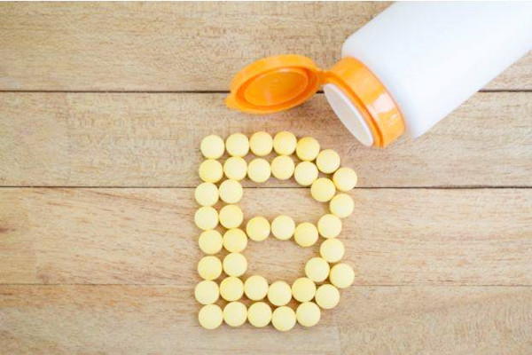 維生素b一天吃幾粒 維生素b吃多久才見效 維生素b一天吃幾粒 維生素b吃多久才見效