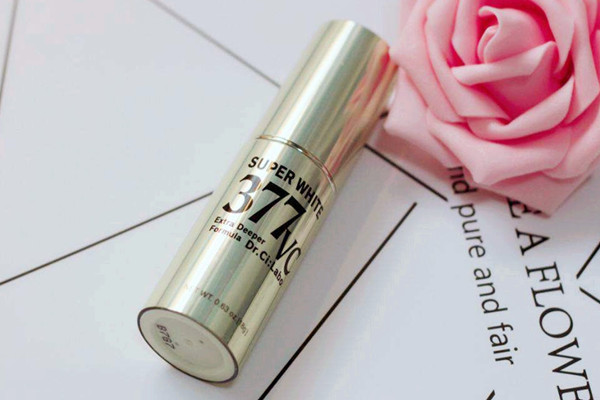 城野醫(yī)生377美白淡斑精華怎么樣 城野醫(yī)生377美白淡斑精華主要成分 城野醫(yī)生377美白淡斑精華怎么樣 城野醫(yī)生377美白淡斑精華主要成分