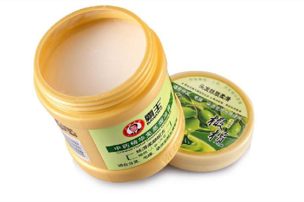 焗油膏可以抹在頭皮上嗎 焗油膏正確使用方法 焗油膏可以抹在頭皮上嗎 焗油膏正確使用方法