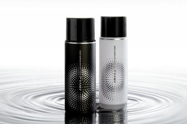 定妝噴霧用了臉會(huì)干嗎 定妝噴霧用了會(huì)悶痘嗎 定妝噴霧用了臉會(huì)干嗎 定妝噴霧用了會(huì)悶痘嗎