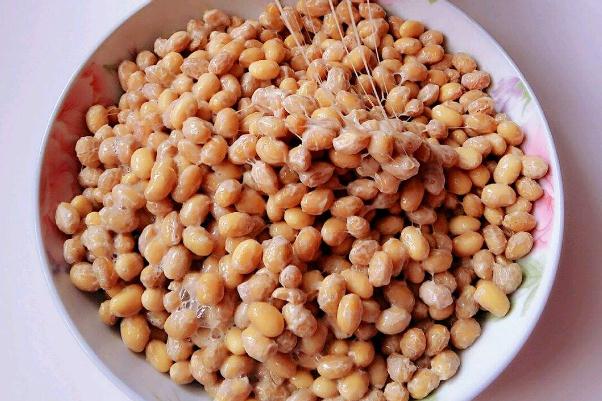 納豆對人身體有什么好處 納豆對人體的危害 納豆對人身體有什么好處 納豆對人體的危害