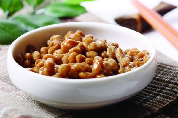 納豆的好處和壞處 長(zhǎng)期吃納豆有什么壞處 納豆的好處和壞處 長(zhǎng)期吃納豆有什么壞處