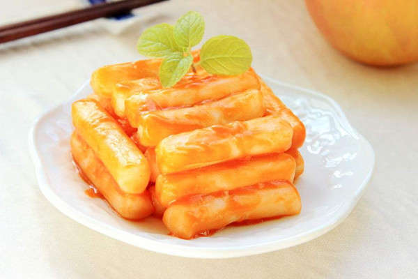 年糕可以煮著吃嗎 年糕煮多久會(huì)熟 年糕可以煮著吃嗎 年糕煮多久會(huì)熟