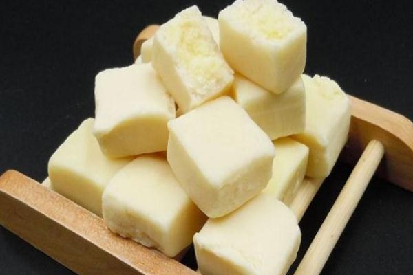 奶豆腐有營養(yǎng)嗎 奶豆腐有點(diǎn)苦怎么回事