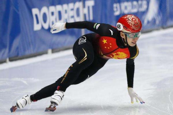 短道速滑隊(duì)今沖中國(guó)首金 短道速滑是一種怎樣的運(yùn)動(dòng) 短道速滑隊(duì)今沖中國(guó)首金 短道速滑是一種怎樣的運(yùn)動(dòng)