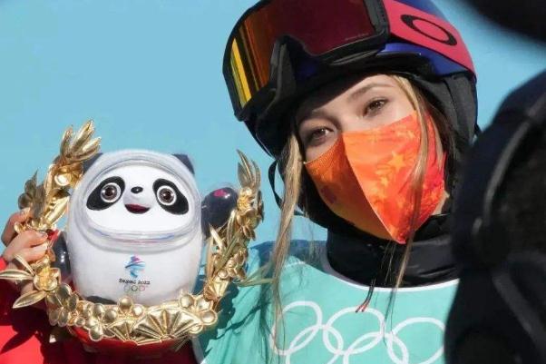 胡錫進(jìn):輿論對(duì)谷愛凌的宣傳要適度 谷愛凌有幾個(gè)項(xiàng)目 胡錫進(jìn):輿論對(duì)谷愛凌的宣傳要適度 谷愛凌有幾個(gè)項(xiàng)目