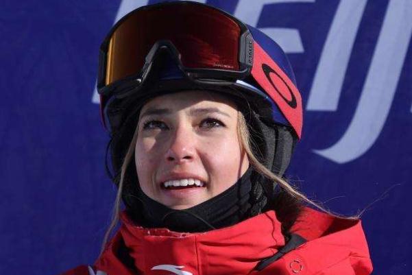 谷愛(ài)凌第二跳79.38等分時(shí)吃餡餅 滑雪坡面障礙規(guī)則 谷愛(ài)凌第二跳79.38等分時(shí)吃餡餅 滑雪坡面障礙規(guī)則