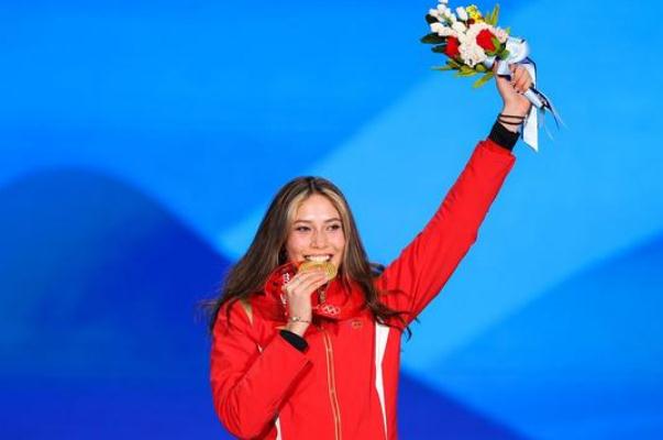 胡錫進(jìn):輿論對(duì)谷愛凌的宣傳要適度 谷愛凌有幾個(gè)項(xiàng)目 胡錫進(jìn):輿論對(duì)谷愛凌的宣傳要適度 谷愛凌有幾個(gè)項(xiàng)目