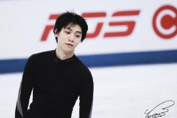 記者扎心提問羽生結(jié)弦:想要我哭嗎 羽生結(jié)弦:不退役還會(huì)繼續(xù)挑戰(zhàn)4A 記者扎心提問羽生結(jié)弦:想要我哭嗎 羽生結(jié)弦:不退役還會(huì)繼續(xù)挑戰(zhàn)4A