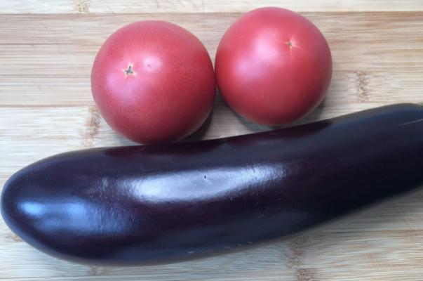 茄子對(duì)胃有好處嗎 茄子對(duì)眼睛有害嗎 茄子對(duì)胃有好處嗎 茄子對(duì)眼睛有害嗎