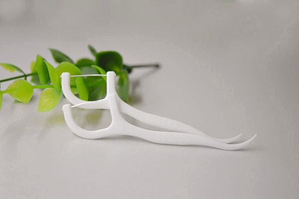 牙線能去除牙結(jié)石嗎 牙線能去除牙菌斑嗎 牙線能去除牙結(jié)石嗎 牙線能去除牙菌斑嗎