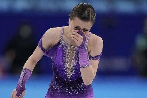 俄羅斯三娃攜手晉級自由滑 花滑自由滑打分規(guī)則 俄羅斯三娃攜手晉級自由滑 花滑自由滑打分規(guī)則