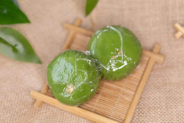 青團(tuán)和艾糍的區(qū)別 青團(tuán)為什么只有清明節(jié)有 青團(tuán)和艾糍的區(qū)別 青團(tuán)為什么只有清明節(jié)有