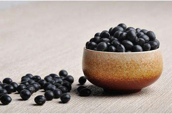 黑豆有助于生發(fā)嗎 黑豆是不是補(bǔ)腎的 黑豆有助于生發(fā)嗎 黑豆是不是補(bǔ)腎的