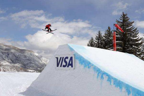 凌波微步!谷愛凌含淚第三跳 滑雪比賽是怎么拍攝的 凌波微步!谷愛凌含淚第三跳 滑雪比賽是怎么拍攝的