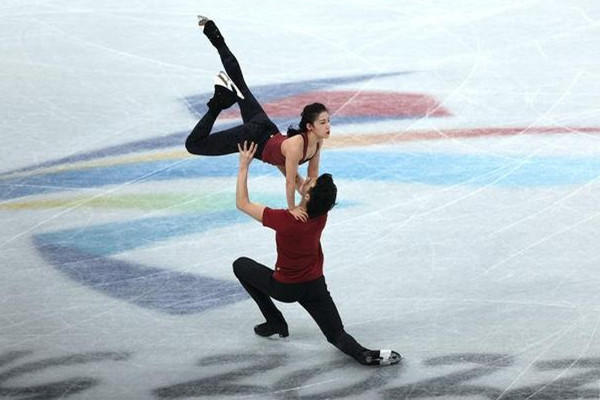 特魯索娃和瓦利耶娃賽后哭了 花樣滑冰有幾種跳躍動(dòng)作 特魯索娃和瓦利耶娃賽后哭了 花樣滑冰有幾種跳躍動(dòng)作