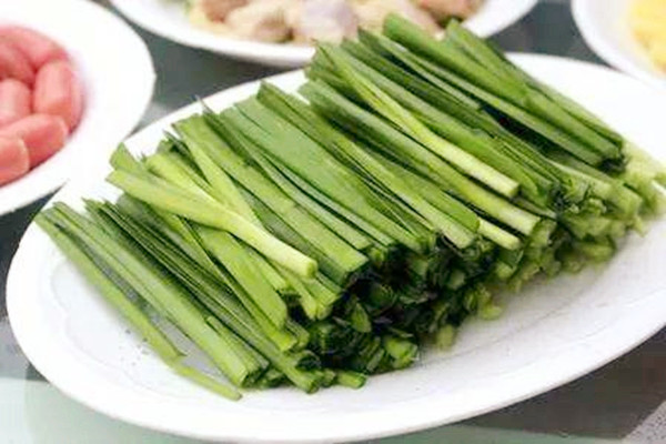 韭菜的熱量是多少大卡 韭菜吃了會(huì)胖嗎 韭菜的熱量是多少大卡 韭菜吃了會(huì)胖嗎