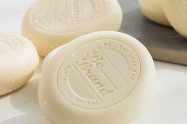 潔面皂洗臉對(duì)皮膚好嗎 潔面皂適合敏感肌嗎 潔面皂洗臉對(duì)皮膚好嗎 潔面皂適合敏感肌嗎