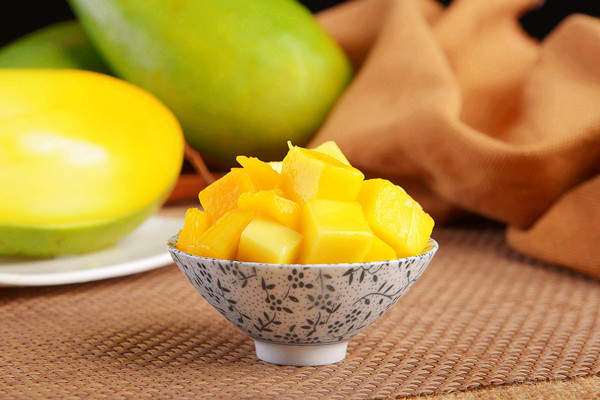 芒果吃了會上火嗎 芒果吃了會拉肚子嗎 芒果吃了會上火嗎 芒果吃了會拉肚子嗎