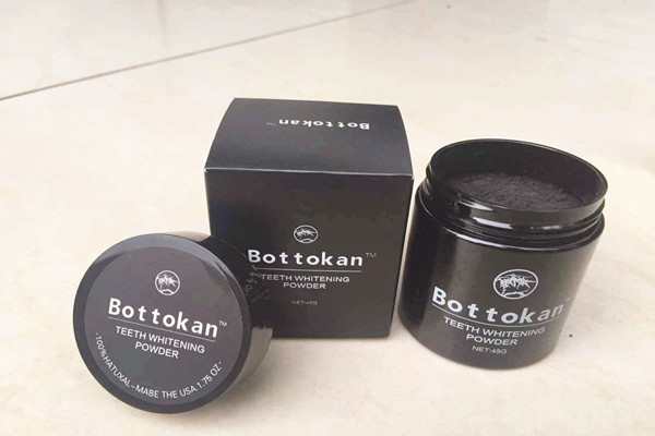 牙粉和牙膏有什么區(qū)別 牙粉和牙膏哪個(gè)好用 牙粉和牙膏有什么區(qū)別 牙粉和牙膏哪個(gè)好用