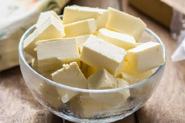 奶酪的營養(yǎng)價值及功效 奶酪做什么好吃 奶酪的營養(yǎng)價值及功效 奶酪做什么好吃