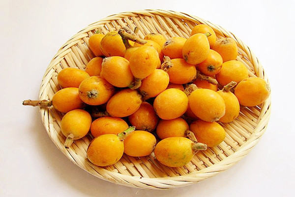 枇杷的熱量是多少 枇杷吃了長胖嗎 枇杷的熱量是多少 枇杷吃了長胖嗎