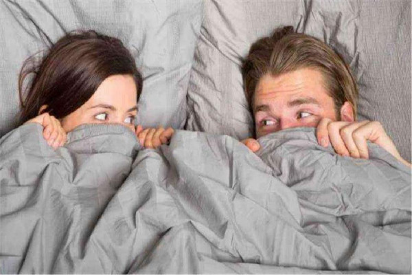 夫妻間最佳的性生活時間 夫妻性生活多久一次屬正常 夫妻間最佳的性生活時間 夫妻性生活多久一次屬正常