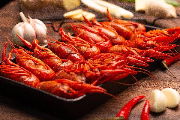 小龍蝦放冰箱第二天還能吃嗎 小龍蝦隔夜加熱可以吃嗎 小龍蝦放冰箱第二天還能吃嗎 小龍蝦隔夜加熱可以吃嗎