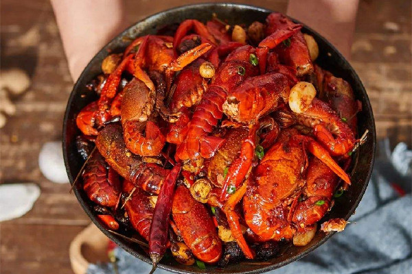 小龍蝦放冰箱第二天還能吃嗎 小龍蝦隔夜加熱可以吃嗎 小龍蝦放冰箱第二天還能吃嗎 小龍蝦隔夜加熱可以吃嗎