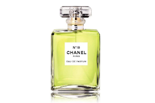 香奈兒香水可以持久多長時(shí)間 香奈兒香水噴頭怎么打開