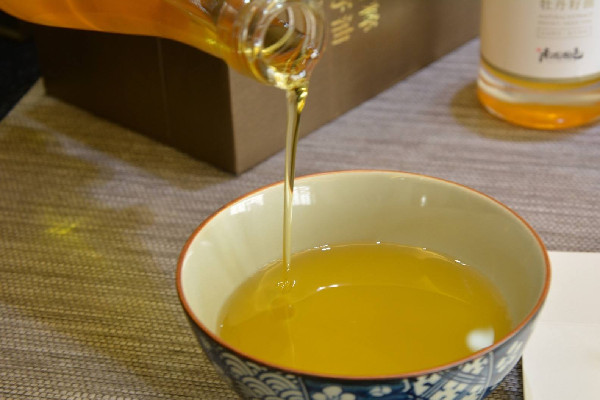 大豆油一級的好還是三級的好 大豆油一級和三級的區(qū)別 大豆油一級的好還是三級的好 大豆油一級和三級的區(qū)別