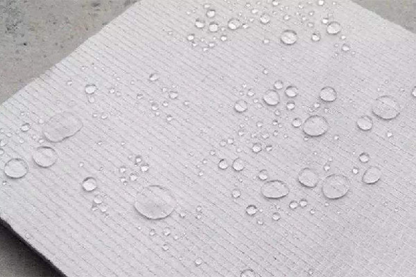 返潮要不要拖地 返潮是不是要下雨 返潮要不要拖地 返潮是不是要下雨