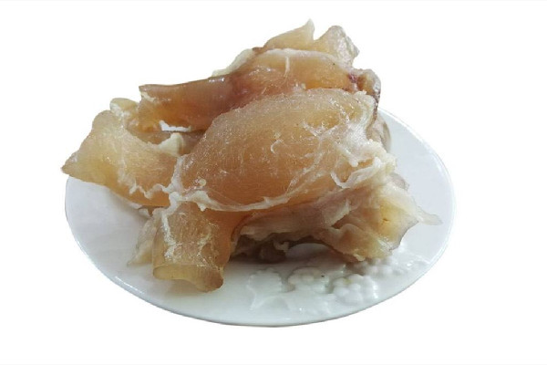 牛筋適合跟什么一起煲湯 牛筋煲湯做法 牛筋適合跟什么一起煲湯 牛筋煲湯做法