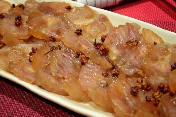 牛筋有膠原蛋白嗎 牛筋是牛的哪個(gè)部位 牛筋有膠原蛋白嗎 牛筋是牛的哪個(gè)部位