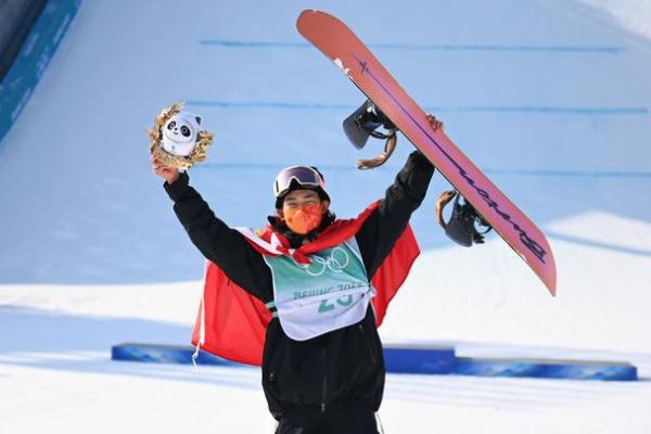 蘇翊鳴谷愛凌要去海南學(xué)沖浪了 沖浪是什么意思 蘇翊鳴谷愛凌要去海南學(xué)沖浪了 沖浪是什么意思