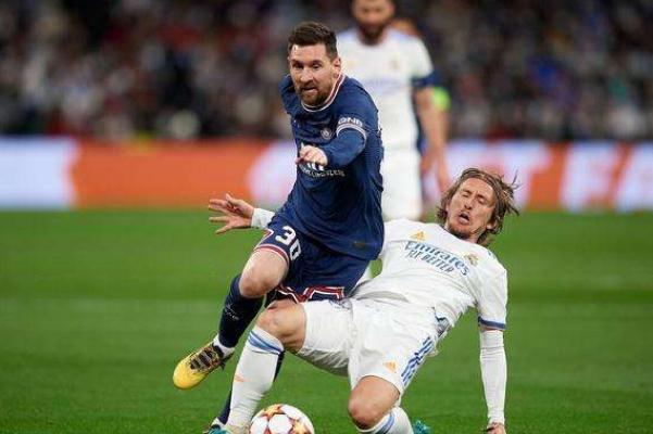 皇馬逆轉巴黎進歐冠8強本澤馬戴帽 足球戴帽是什么意思 皇馬逆轉巴黎進歐冠8強本澤馬戴帽 足球戴帽是什么意思