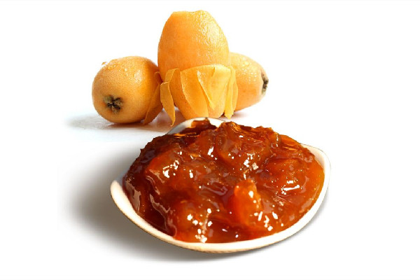 枇杷膏可以用開水沖著喝嗎 枇杷膏喝完可以喝水嗎 枇杷膏可以用開水沖著喝嗎 枇杷膏喝完可以喝水嗎