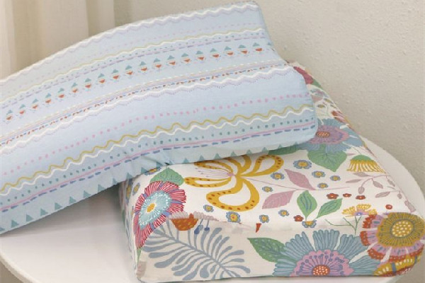 乳膠枕頭會(huì)有螨蟲嗎 乳膠枕頭多久換一次最好 乳膠枕頭會(huì)有螨蟲嗎 乳膠枕頭多久換一次最好