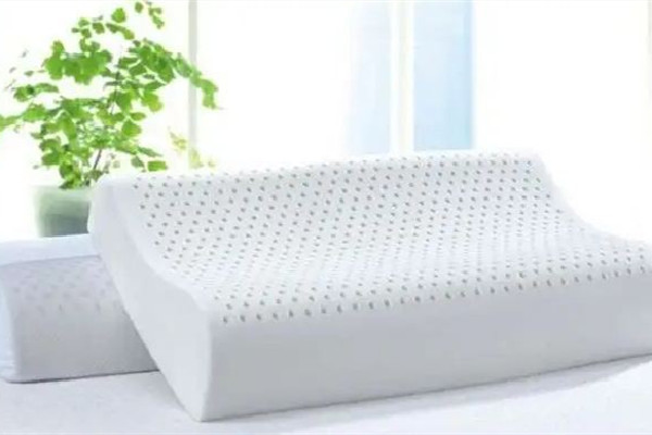 乳膠枕頭的好處和壞處 乳膠枕頭對頸椎好嗎 乳膠枕頭的好處和壞處 乳膠枕頭對頸椎好嗎